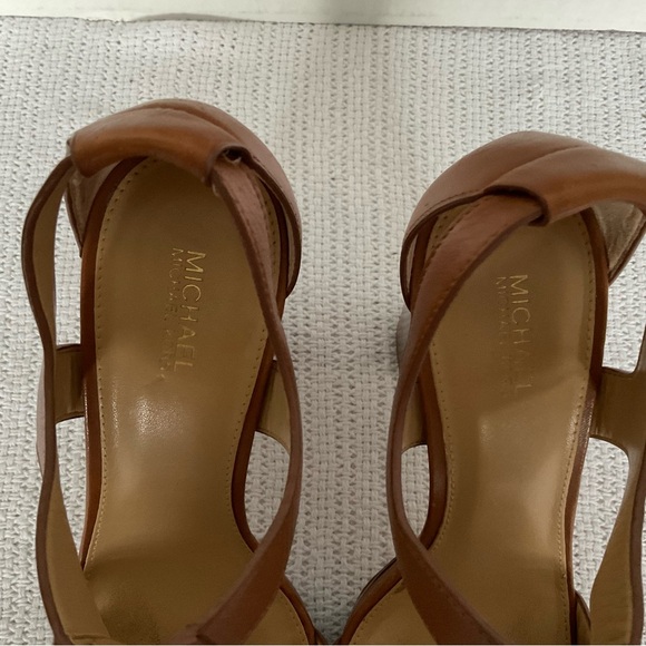 Michael Kors Brown Heeled Sandals with Gold Zipper - Picture 6 of 12